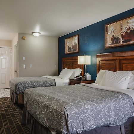 Water Front Inn พอร์ตทาวเซนด์ ภายนอก รูปภาพ
