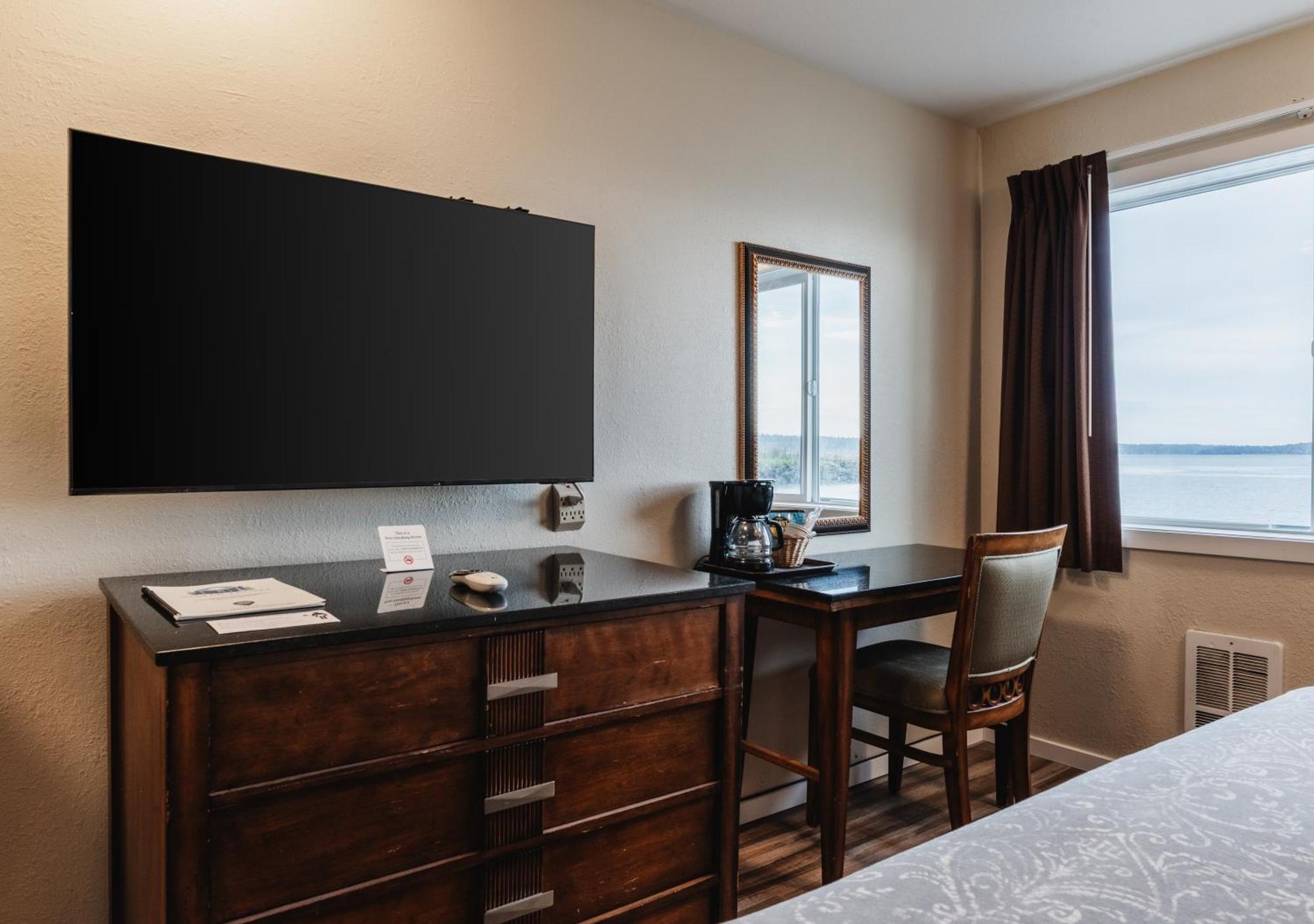 Water Front Inn พอร์ตทาวเซนด์ ภายนอก รูปภาพ