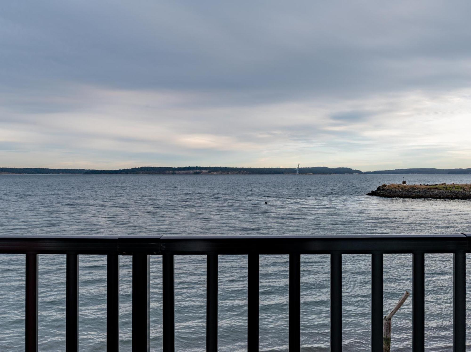 Water Front Inn พอร์ตทาวเซนด์ ภายนอก รูปภาพ