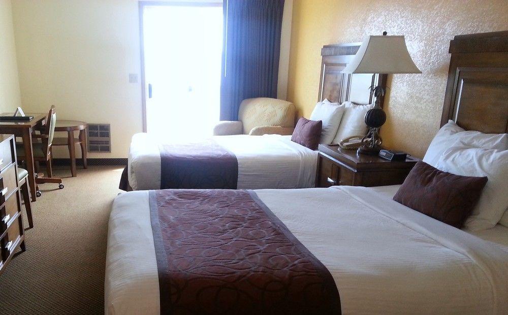 Water Front Inn พอร์ตทาวเซนด์ ภายนอก รูปภาพ